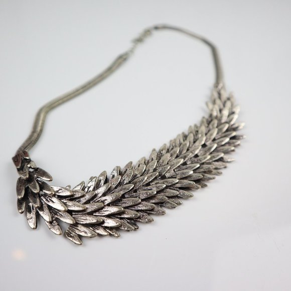 Dragon Wing Scale Necklace - Picture 7 of 8